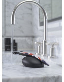 Bolin Webb R1 - Подарочный набор, бритва R1 Union Jack + подставка для бритвы R1